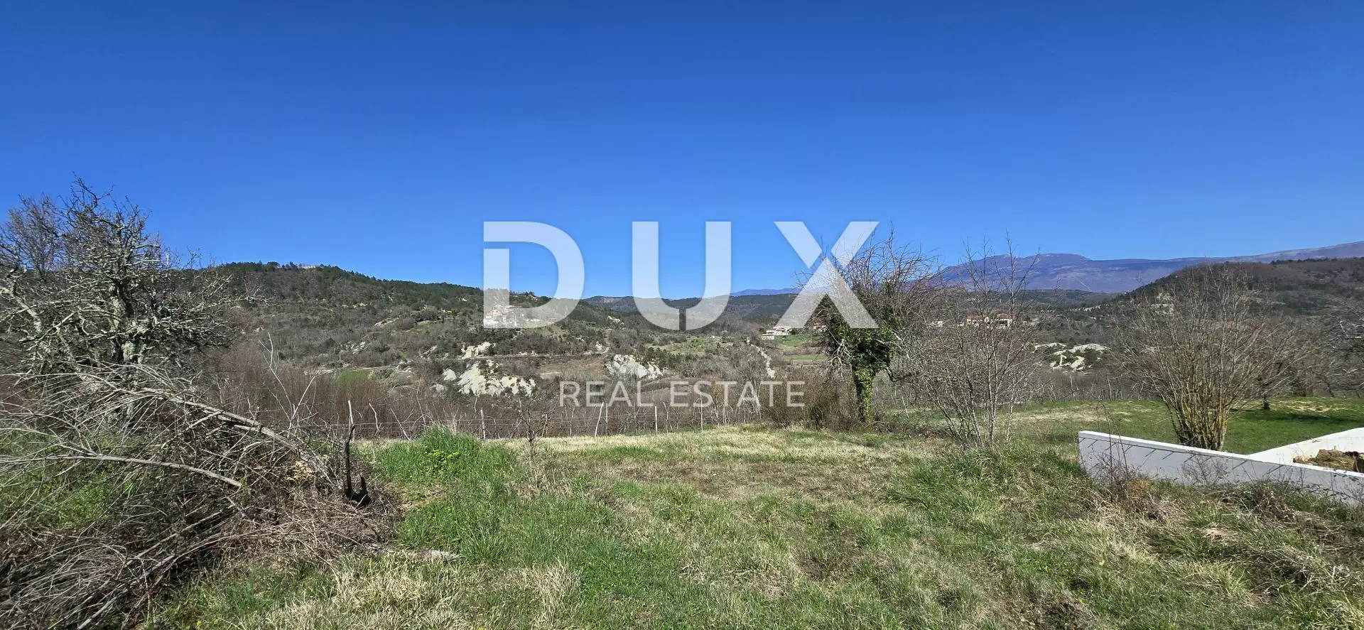 4-bedroom Villa In Pićan, Croatia (229,3 M²)