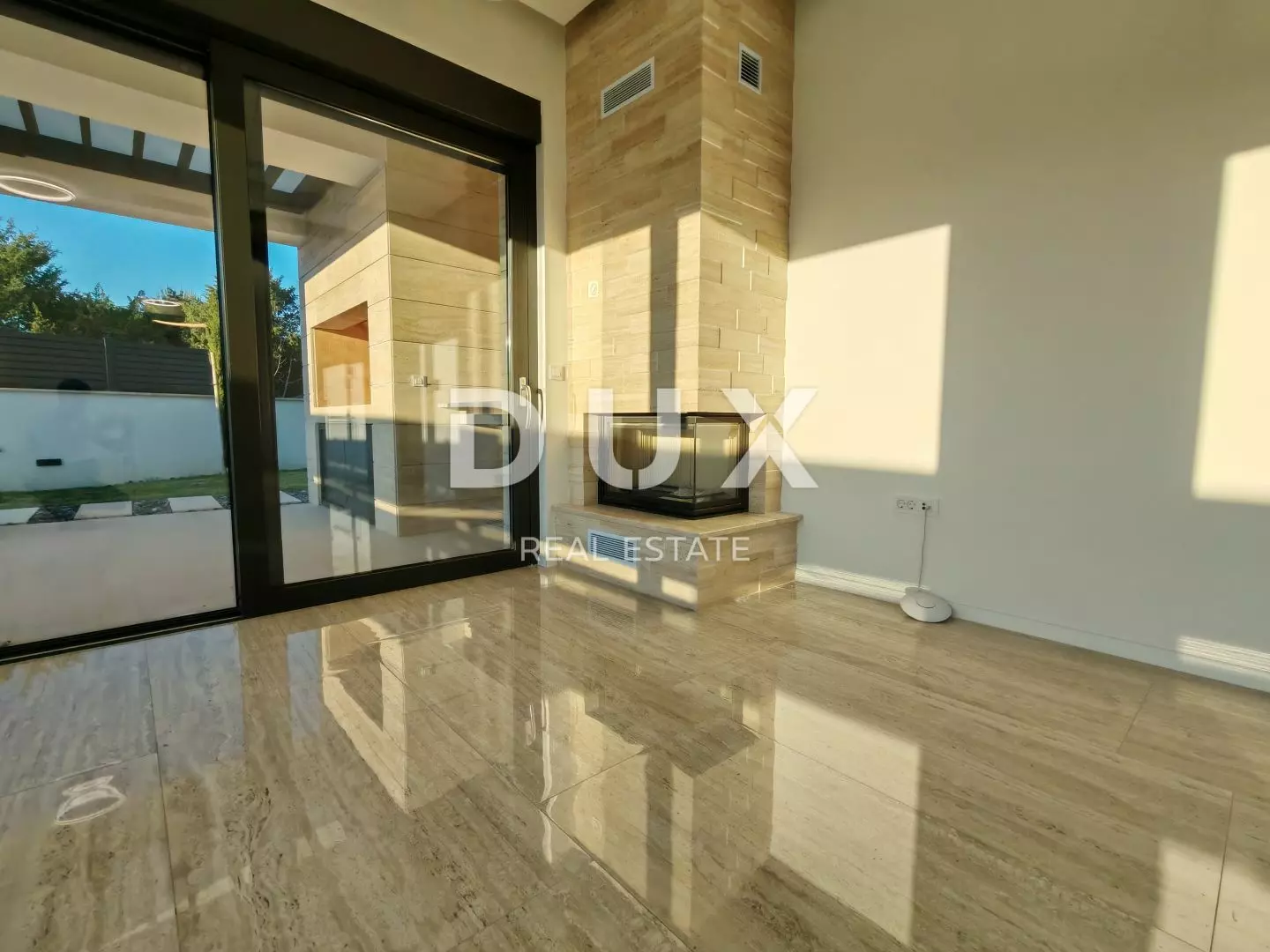 4-bedroom Villa In Zaton, Croatia (227,49 M²)