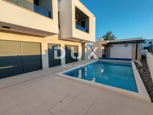 4-bedroom Villa In Zaton, Croatia (227,49 M²)