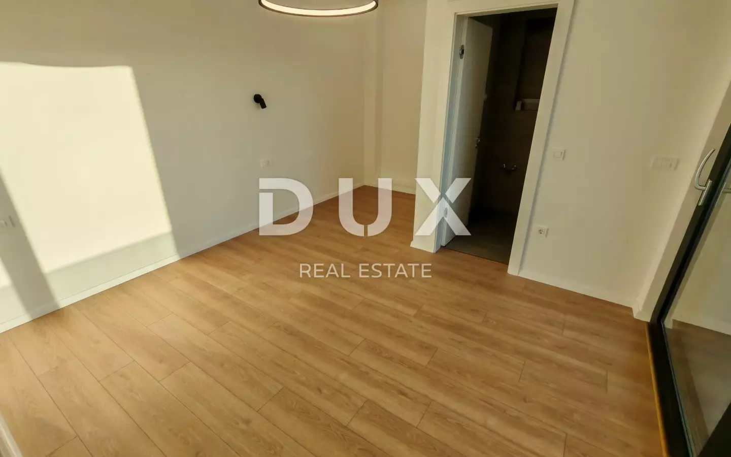4-bedroom Villa In Zaton, Croatia (220,43 M²)