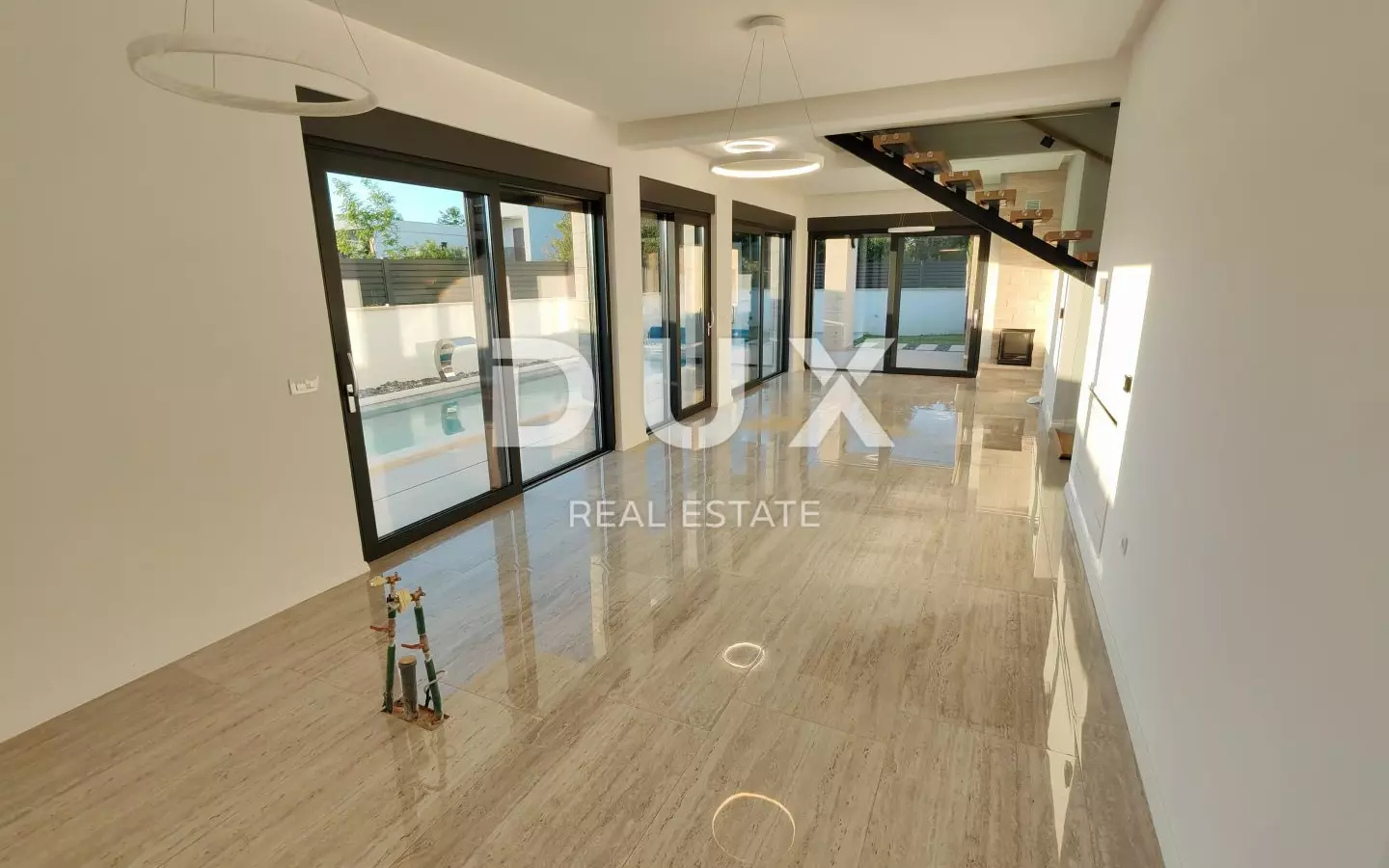 4-bedroom Villa In Zaton, Croatia (220,43 M²)