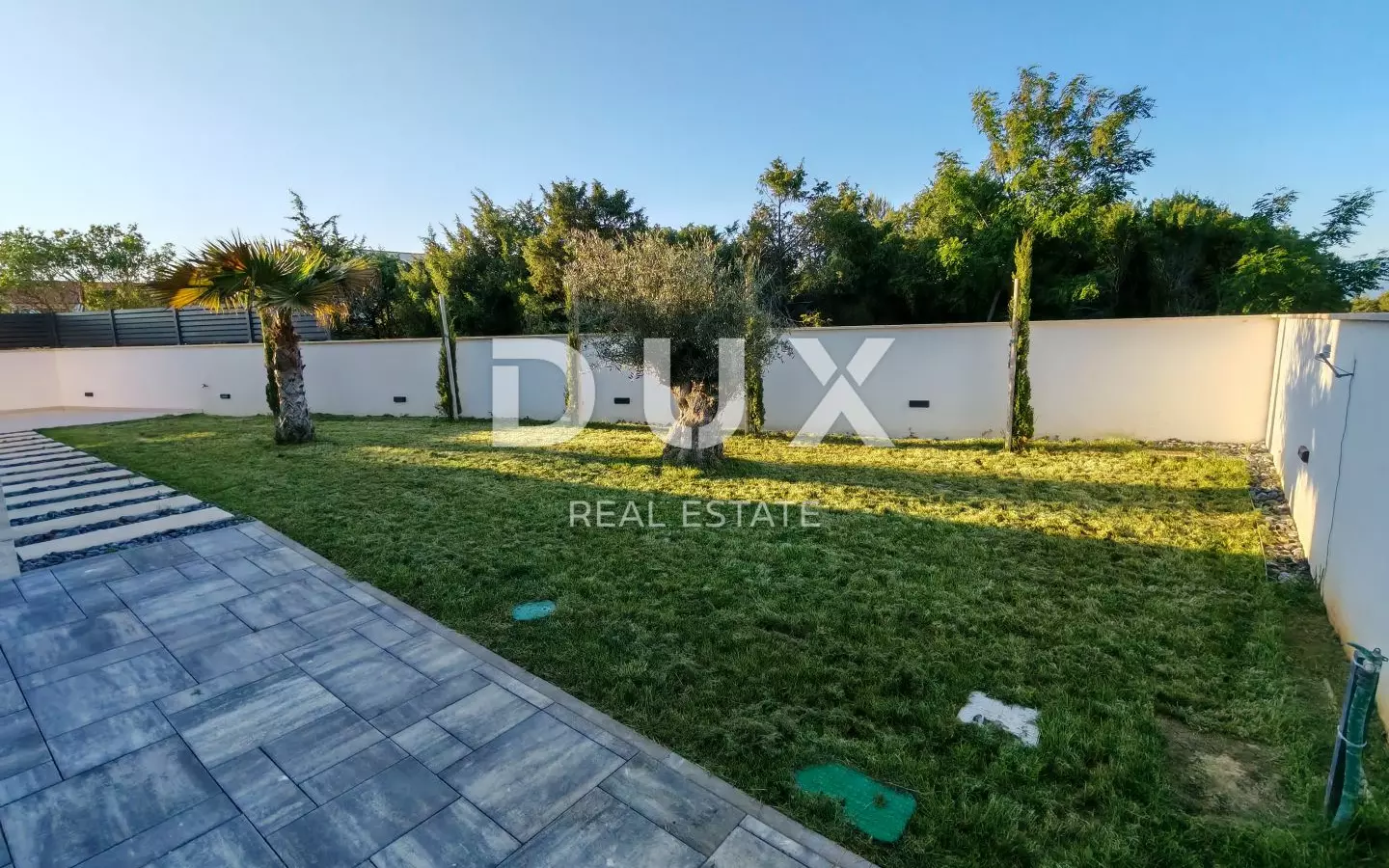 4-bedroom Villa In Zaton, Croatia (220,43 M²)