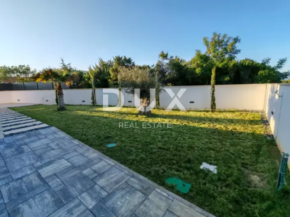 4-bedroom Villa In Zaton, Croatia (220,43 M²)