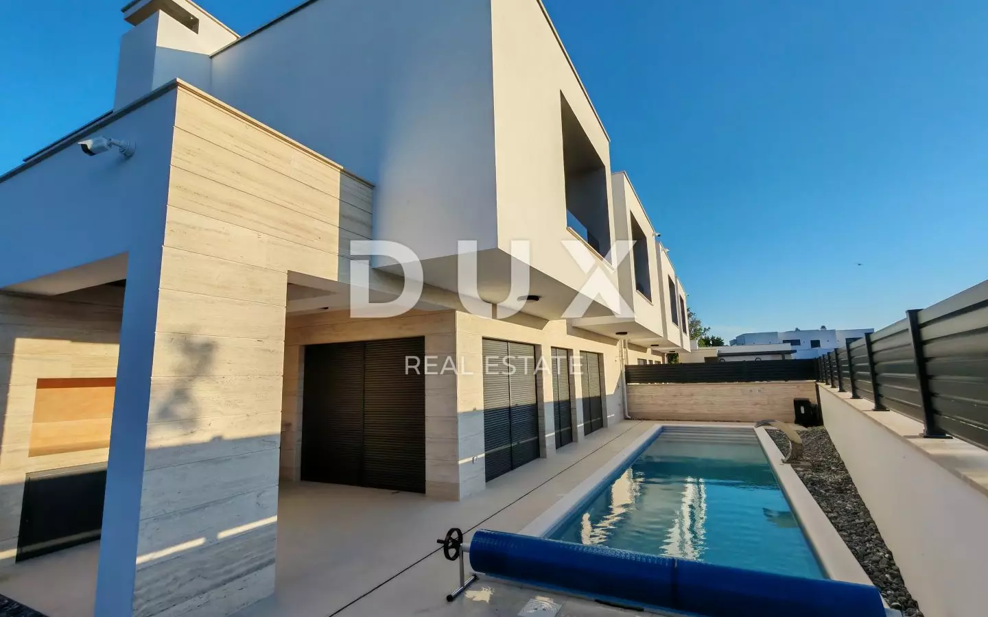 4-bedroom Villa In Zaton, Croatia (220,43 M²)