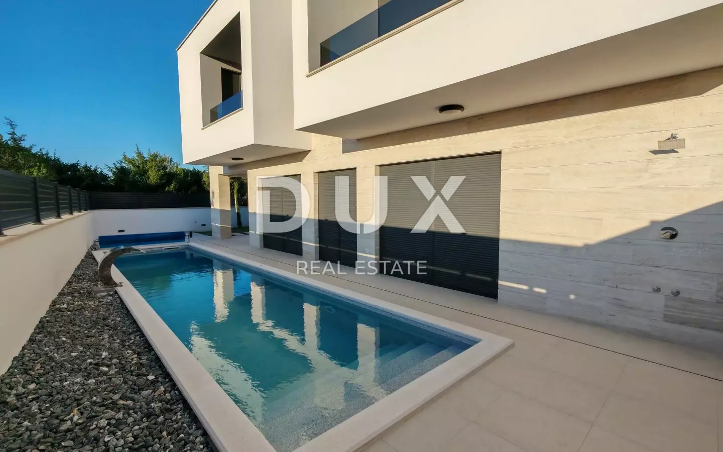 4-bedroom Villa In Zaton, Croatia (220,43 M²)