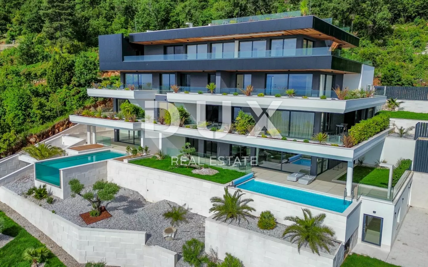 3-bedroom Apartment In Opatija – Centar, Croatia (217 M²)