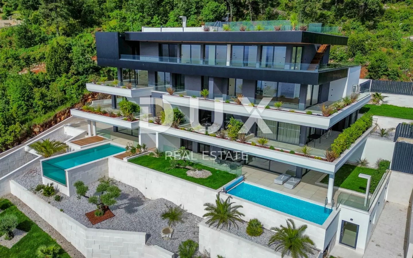 3-bedroom Apartment In Opatija – Centar, Croatia (217 M²)