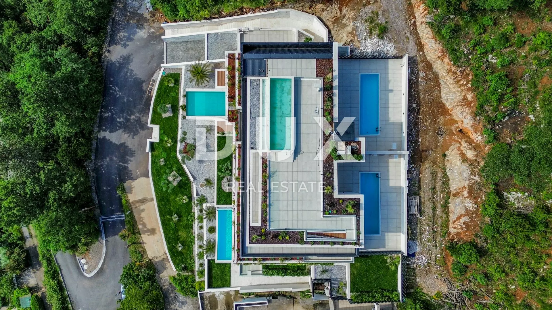 3-bedroom Apartment In Opatija – Centar, Croatia (217 M²)
