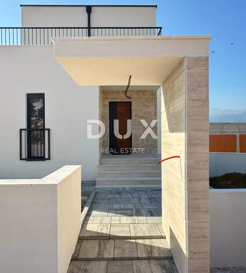 3-bedroom Villa In Novigrad, Croatia (175,94 M²)