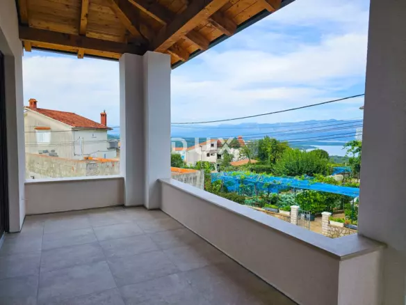 4-bedroom Villa In Dobrinj, Croatia (251 M²)