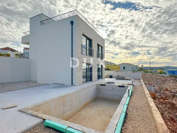 3-bedroom Villa In Novigrad, Croatia (175,94 M²)