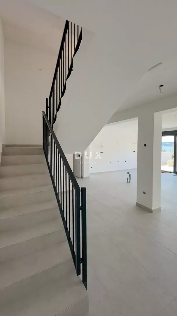 3-bedroom Villa In Novigrad, Croatia (175,94 M²)