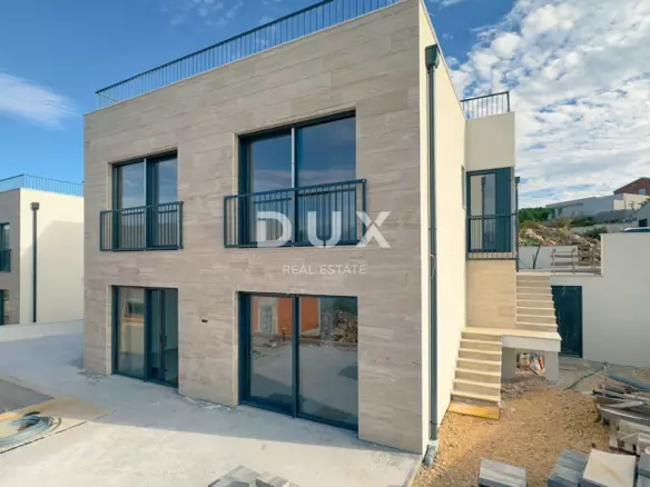 3-bedroom Villa In Novigrad, Croatia (175,94 M²)