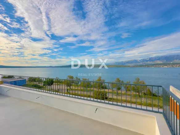 3-bedroom Villa In Novigrad, Croatia (175,94 M²)