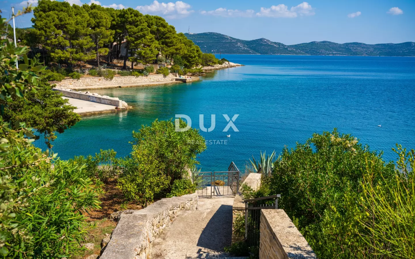 5-bedroom Detached House In Veli Iž, Croatia (208 M²)