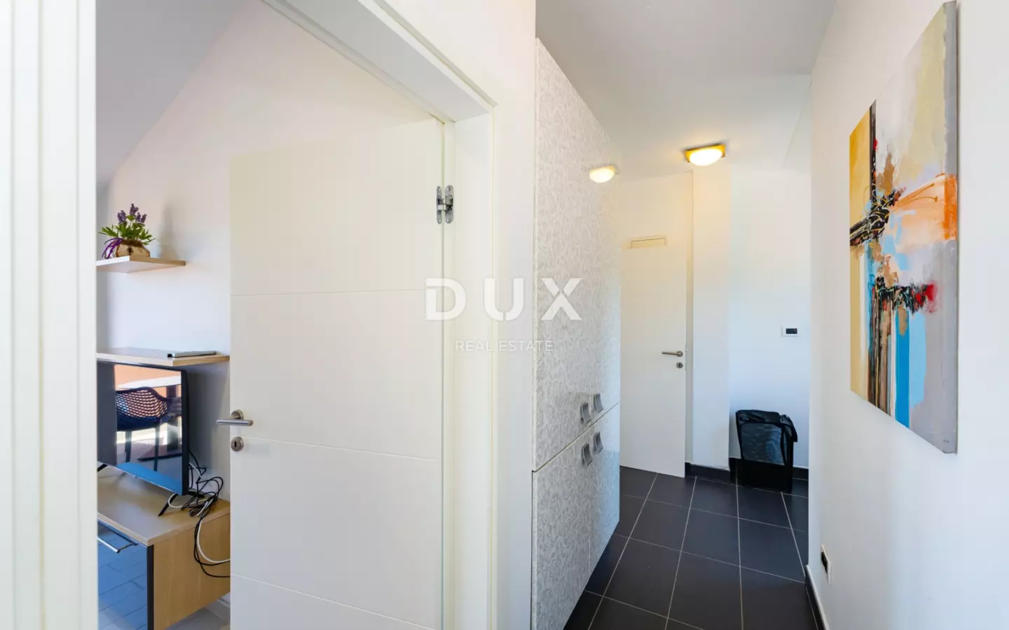 5-bedroom Detached House In Veli Iž, Croatia (208 M²)