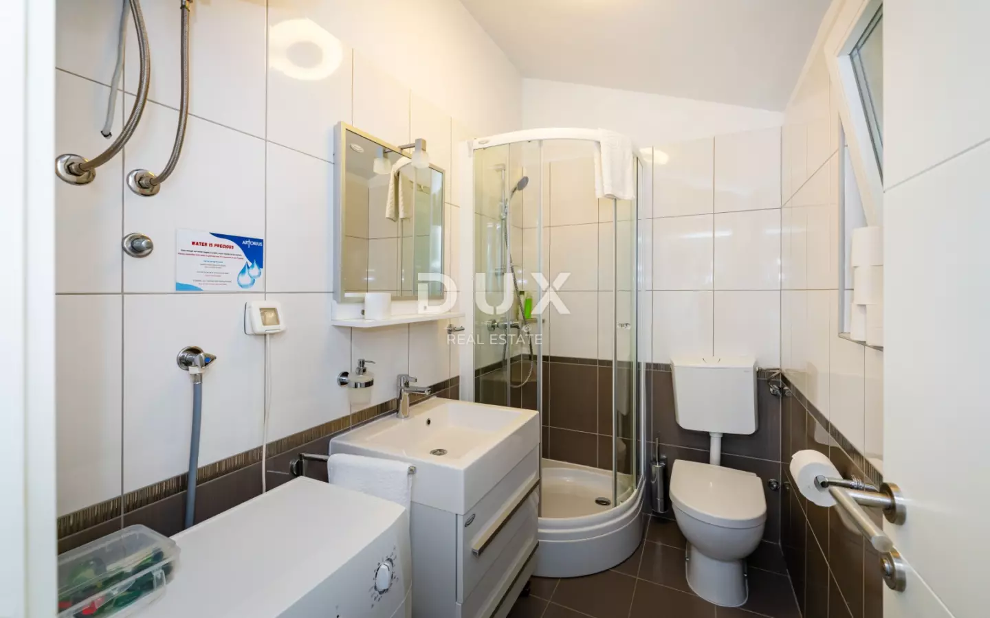 5-bedroom Detached House In Veli Iž, Croatia (208 M²)