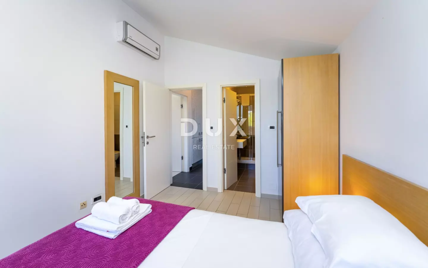 5-bedroom Detached House In Veli Iž, Croatia (208 M²)