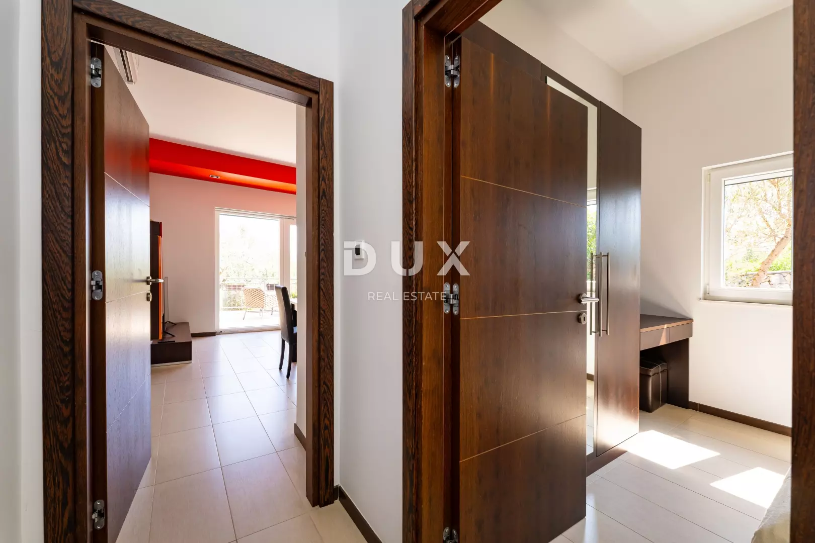 5-bedroom Detached House In Veli Iž, Croatia (208 M²)