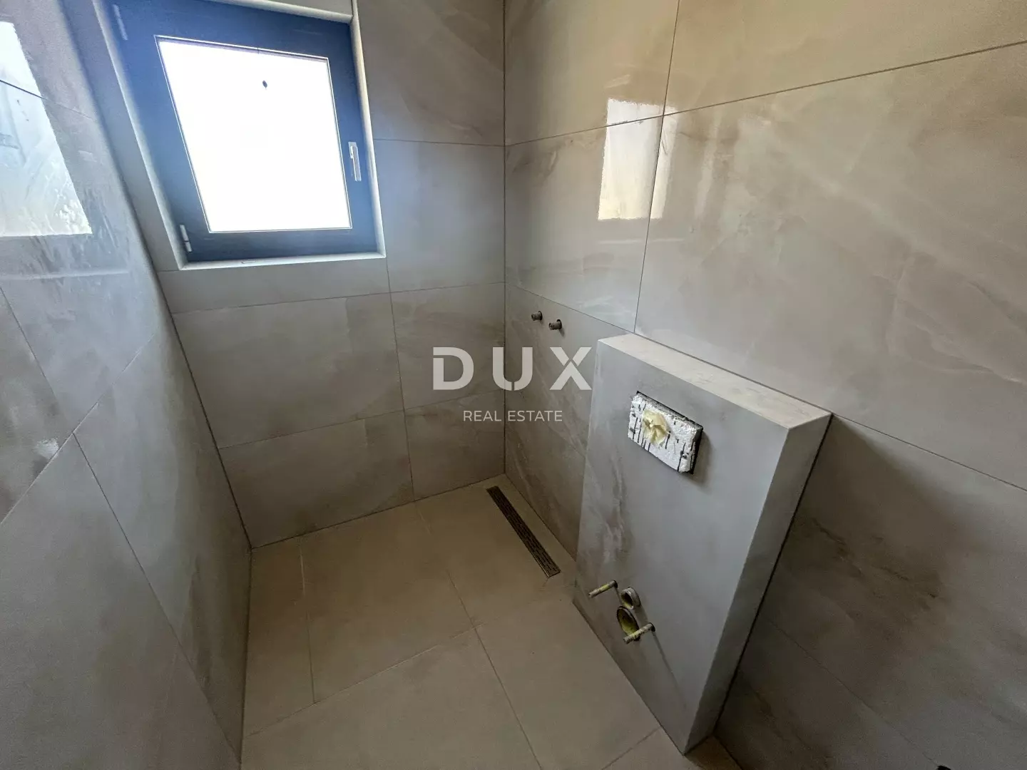 2-bedroom Apartment In Primošten, Croatia (82,83 M²)