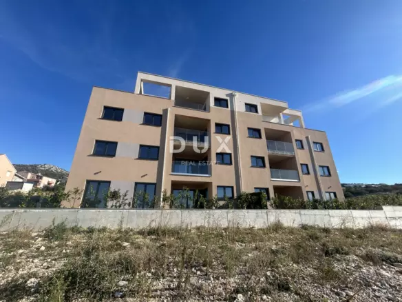2-bedroom Apartment In Primošten, Croatia (82,83 M²)