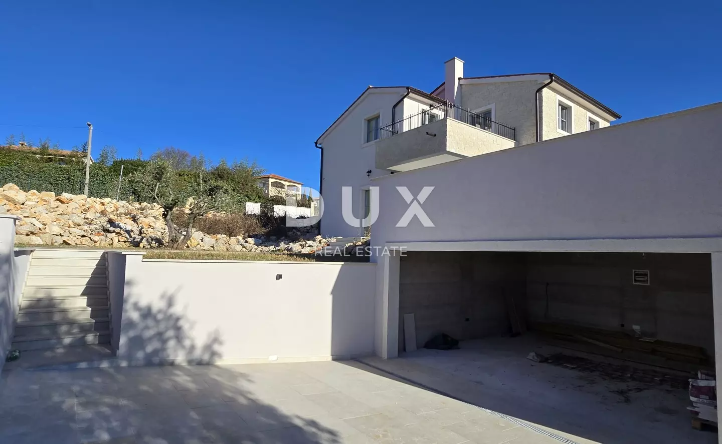 5-bedroom Villa In Poreč, Croatia (303,1 M²)