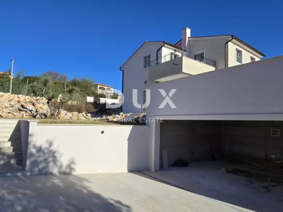 5-bedroom Villa In Poreč, Croatia (303,1 M²)