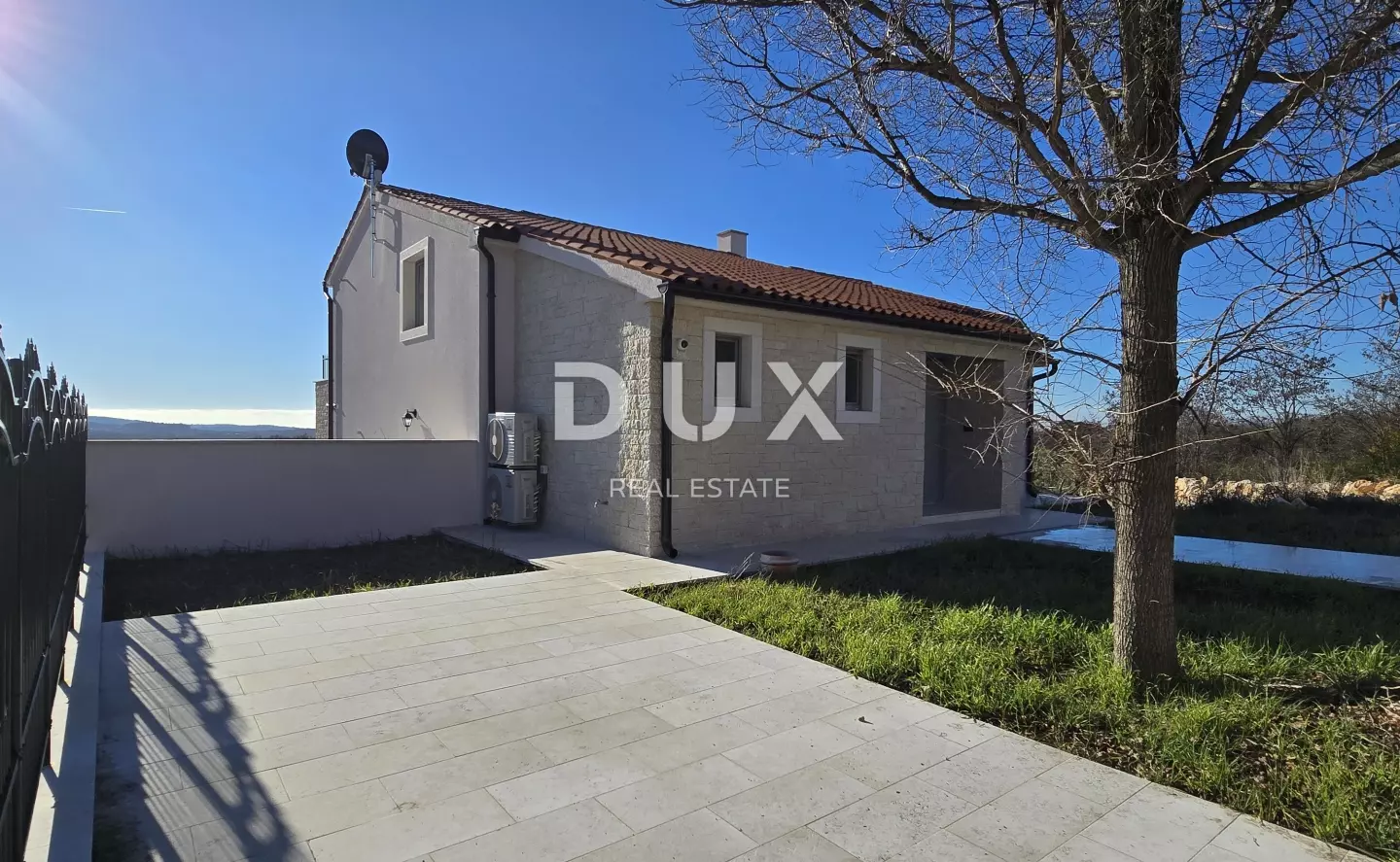 5-bedroom Villa In Poreč, Croatia (303,1 M²)