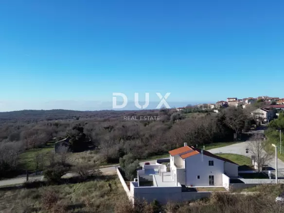 5-bedroom Villa In Poreč, Croatia (303,1 M²)