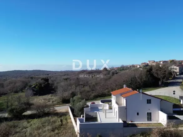5-bedroom Villa In Poreč, Croatia (303,1 M²)