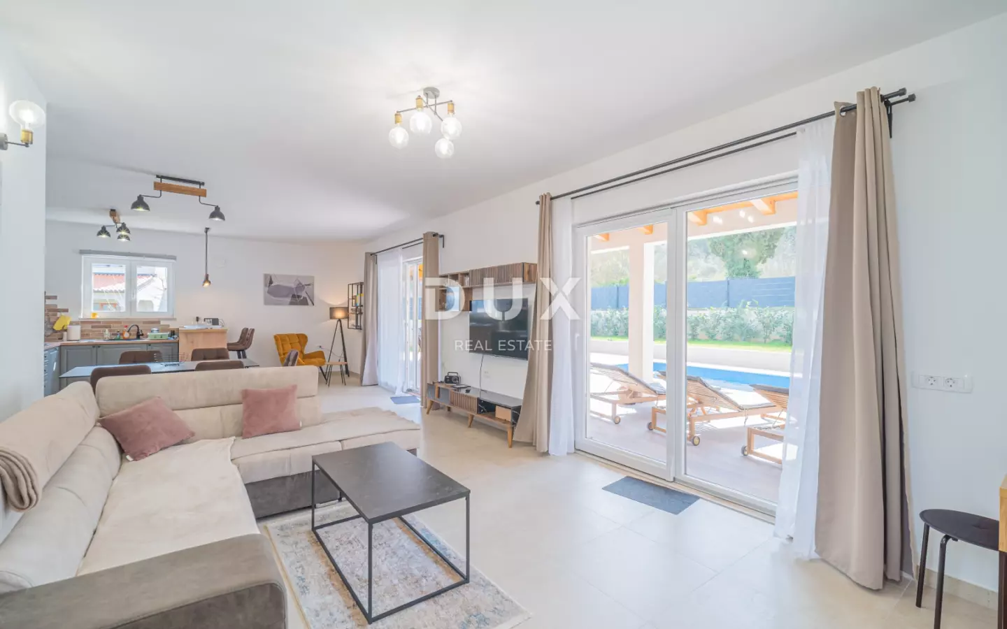 2-bedroom Villa In Rovinj, Croatia (137 M²)