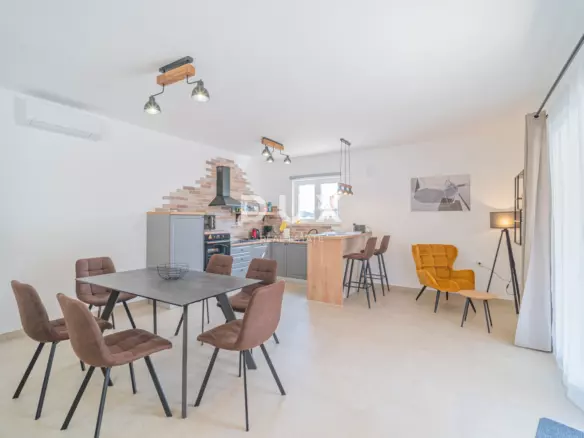 2-bedroom Villa In Rovinj, Croatia (137 M²)