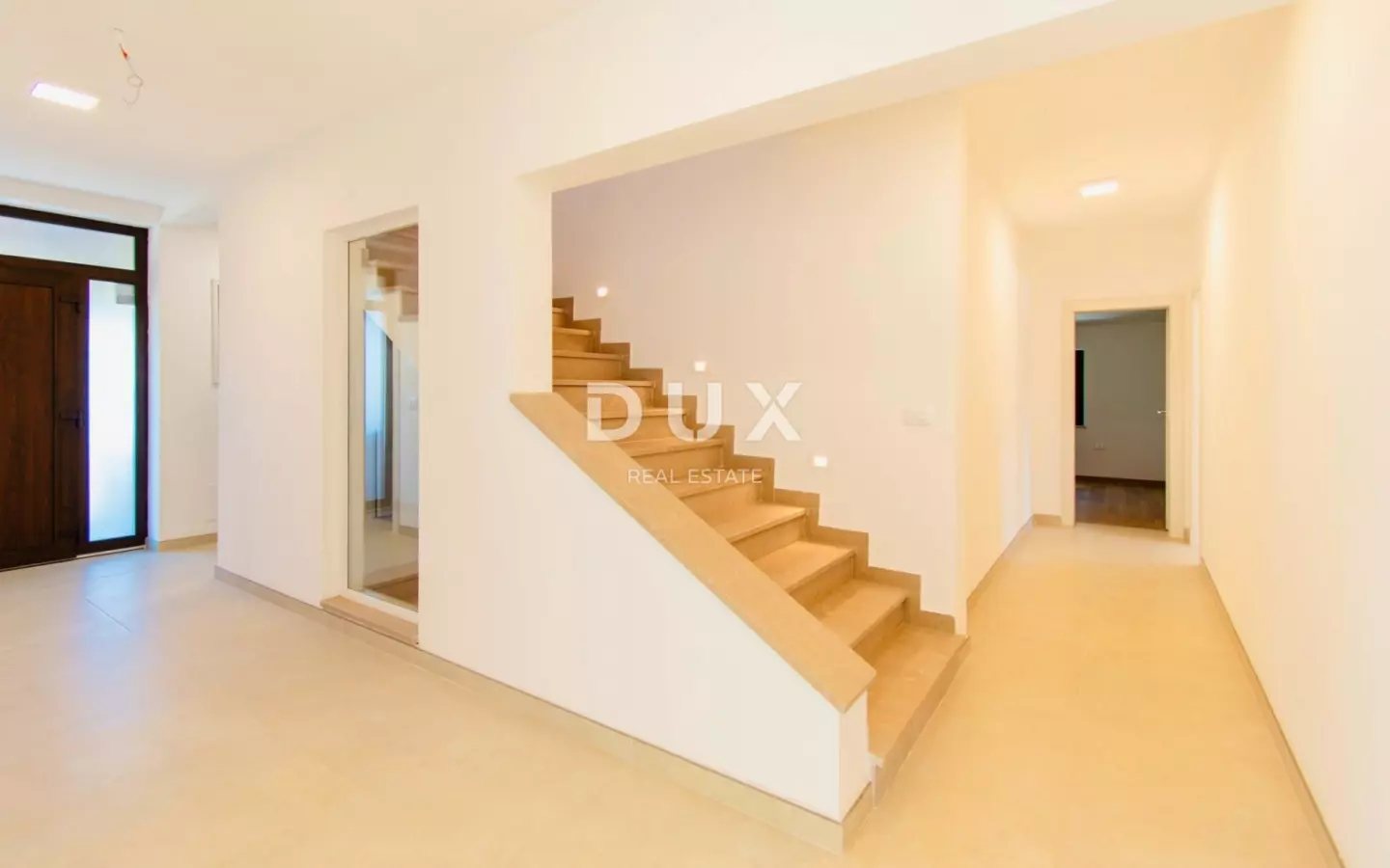 4-bedroom Detached House In Vrsar, Croatia (400 M²)