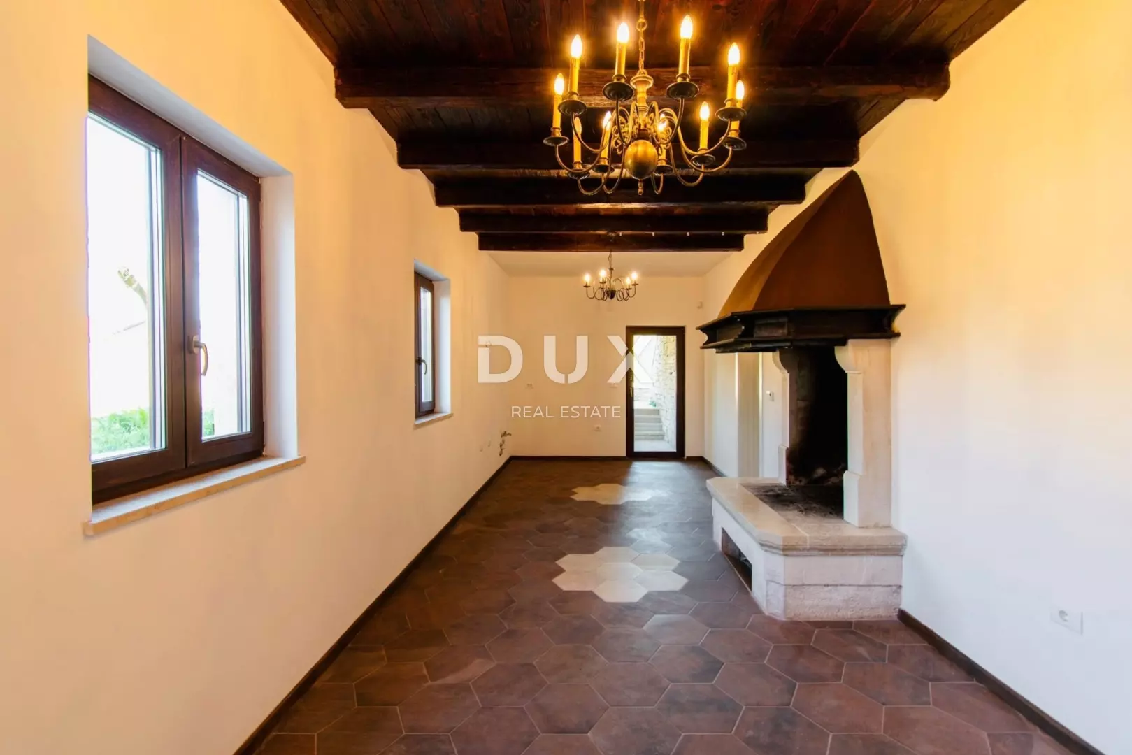 1776003098_croatia-istria-real-estate-for-sale-748-6f644b 4-bedroom Detached House In Vrsar, Croatia (400 M²)