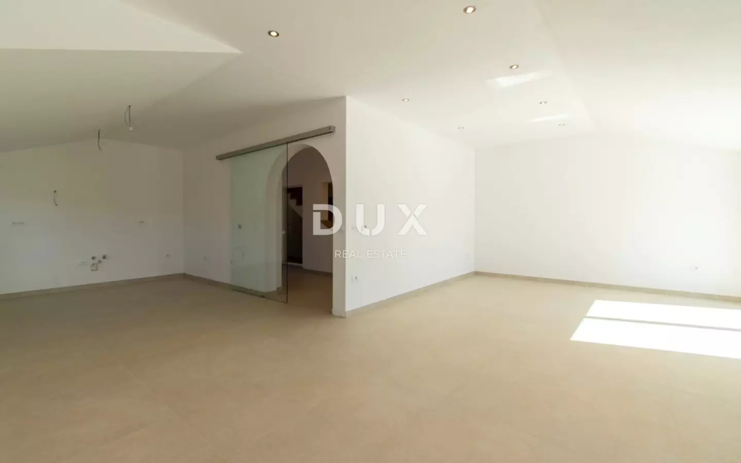 4-bedroom Detached House In Vrsar, Croatia (400 M²)