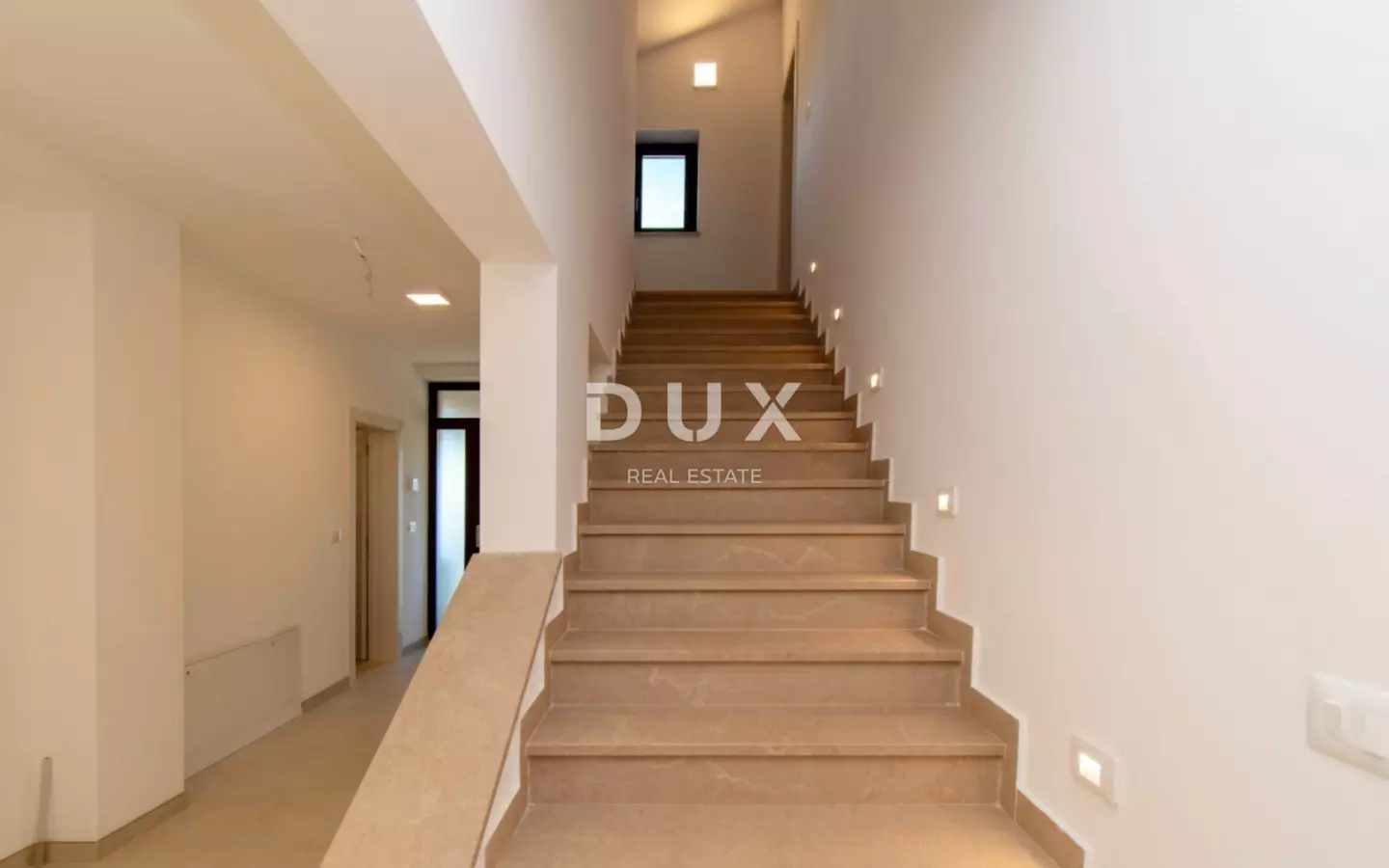 4-bedroom Detached House In Vrsar, Croatia (400 M²)