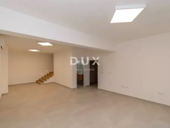 4-bedroom Detached House In Vrsar, Croatia (400 M²)