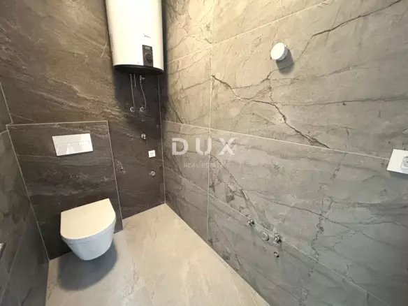 3-bedroom Apartment In Vodice, Croatia (105 M²)