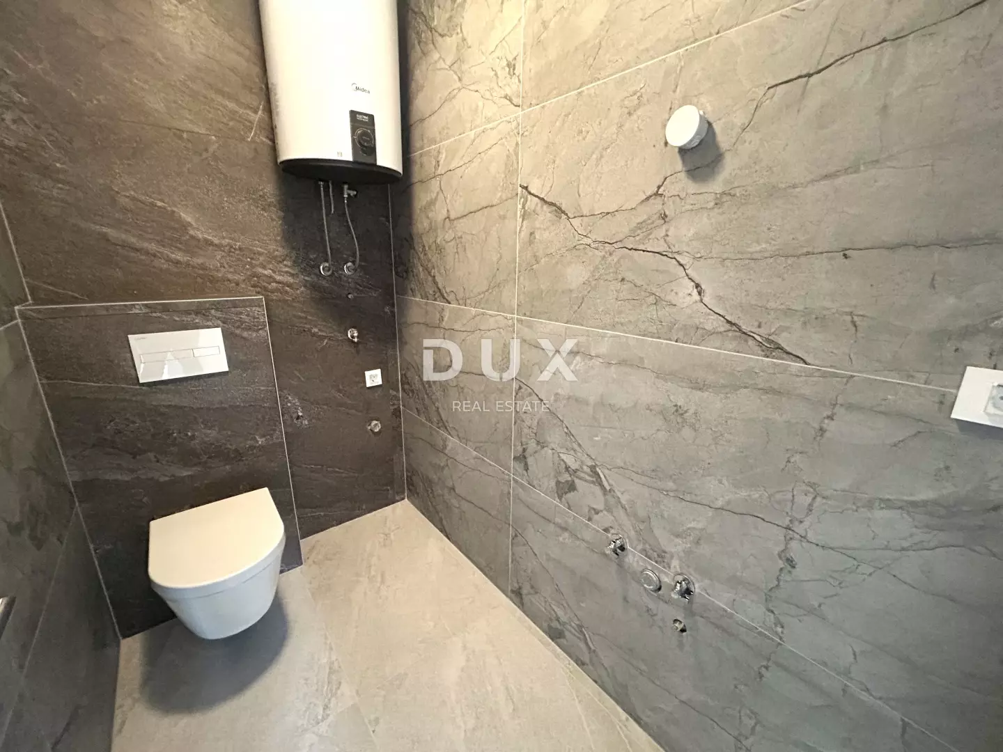 1778591227_wc-vodice-novogradnja_dux-sibenik-6dbf21 3-bedroom Apartment In Vodice, Croatia (105 M²)