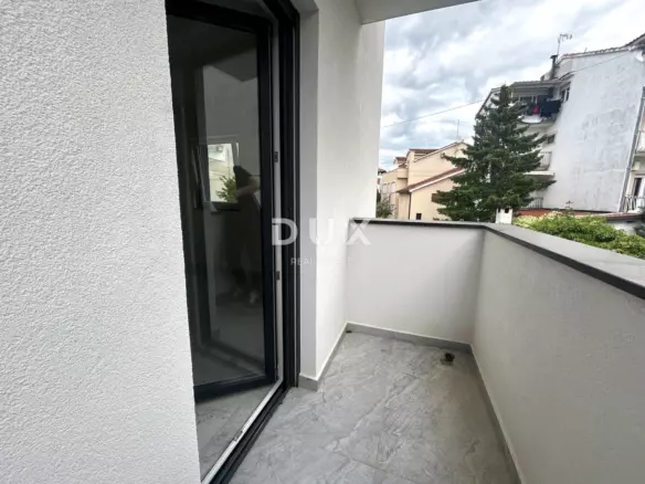 3-bedroom Apartment In Vodice, Croatia (105 M²)