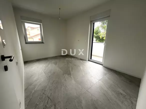 3-bedroom Apartment In Vodice, Croatia (105 M²)