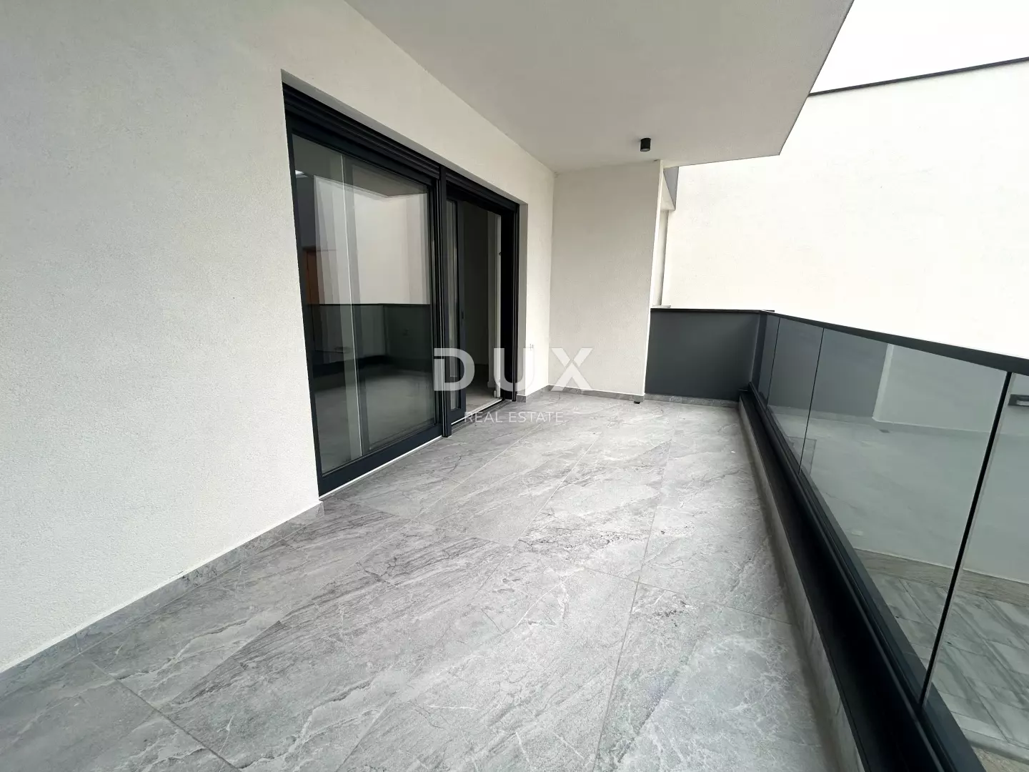 1778591276_moderna-terasa-novogradnja-vodice-dux-sibenik-c525c3 3-bedroom Apartment In Vodice, Croatia (105 M²)