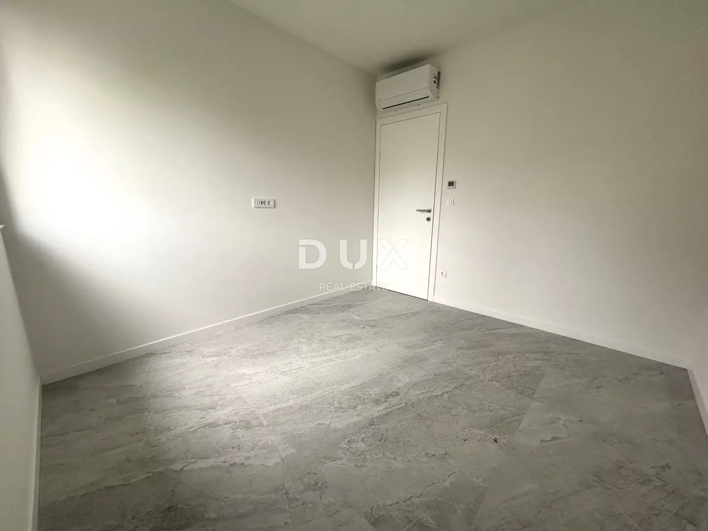 1778591290_spavaca-soba-vodice_-novogradnja-dux-sibenik-a6ca80 3-bedroom Apartment In Vodice, Croatia (105 M²)