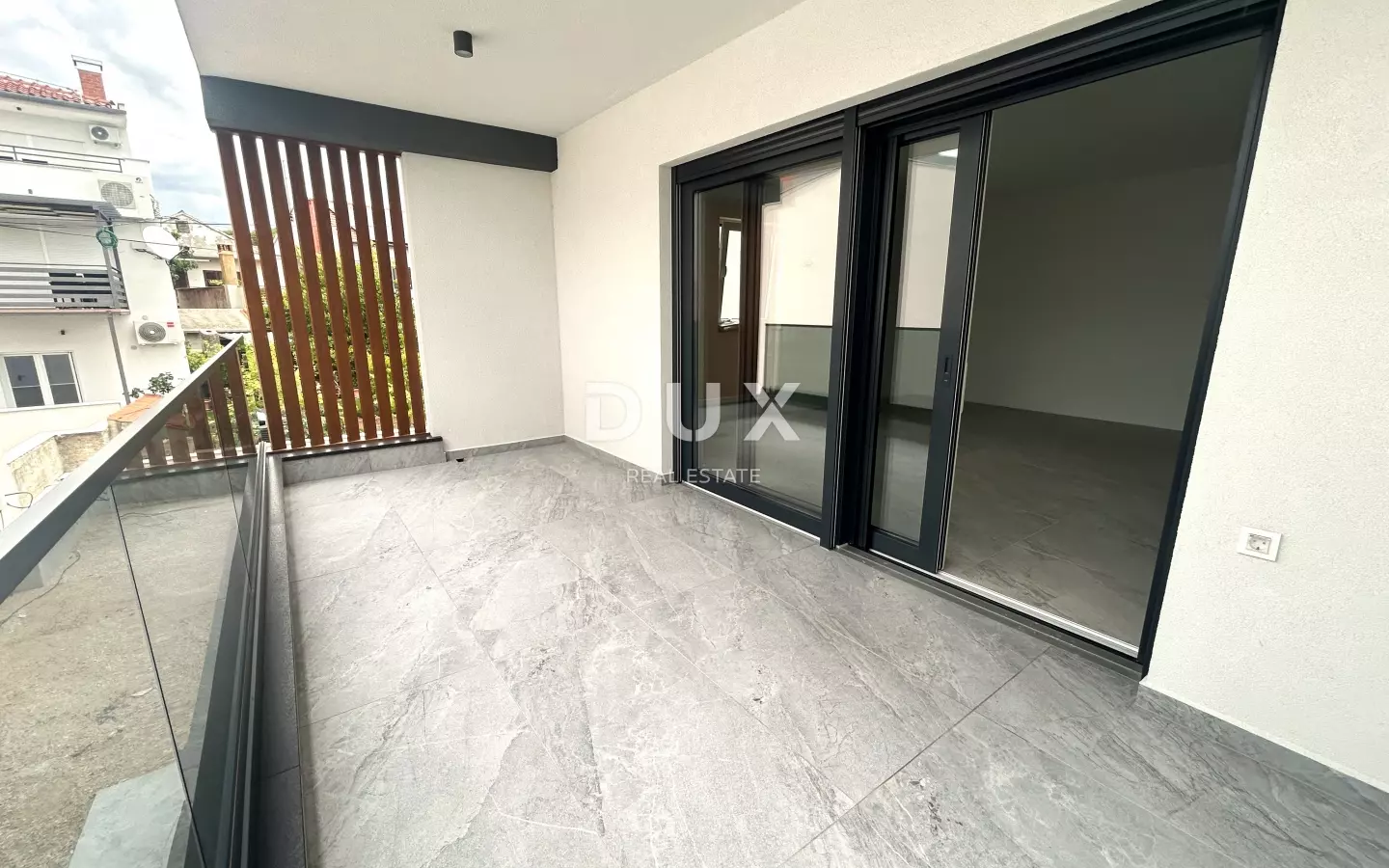 3-bedroom Apartment In Vodice, Croatia (105 M²)
