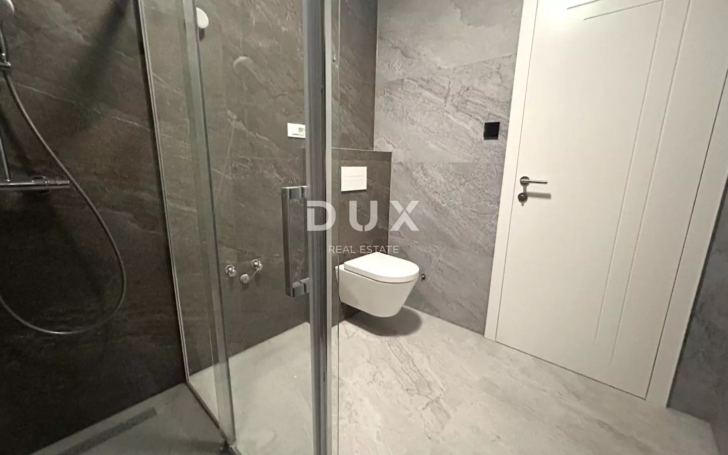 3-bedroom Apartment In Vodice, Croatia (109,34 M²)