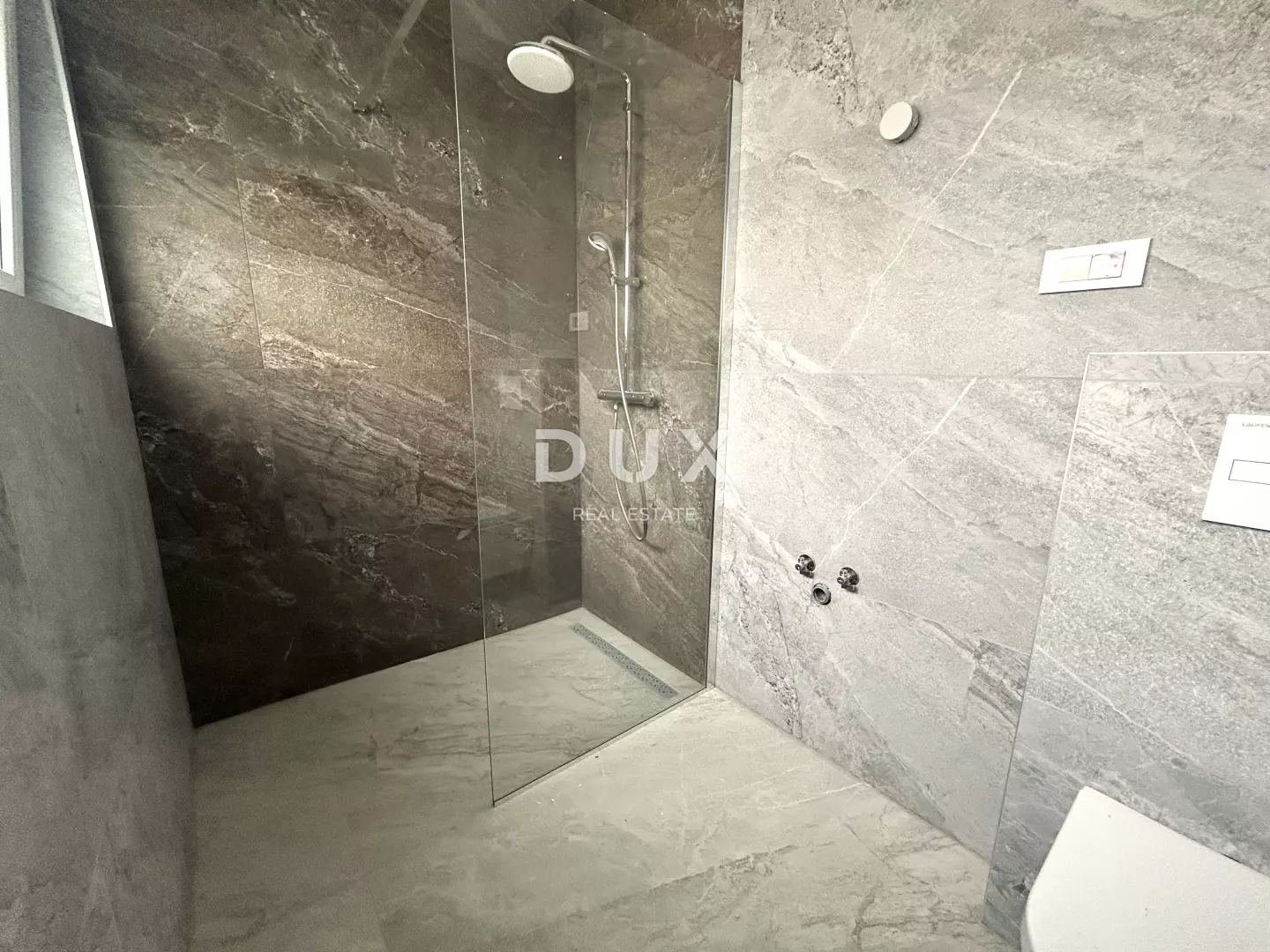 3-bedroom Apartment In Vodice, Croatia (109,34 M²)