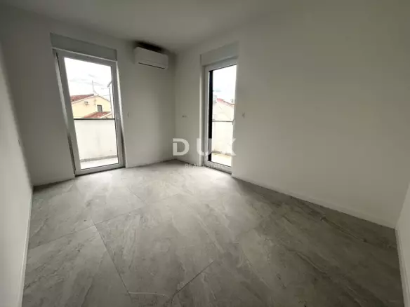 3-bedroom Apartment In Vodice, Croatia (109,34 M²)