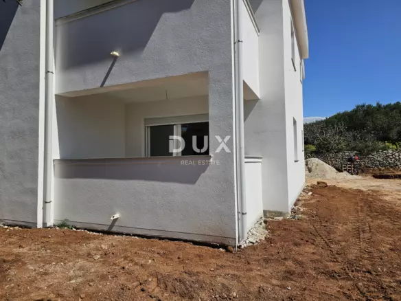 2-bedroom Apartment In Barbat Na Rabu, Croatia (63,67 M²)
