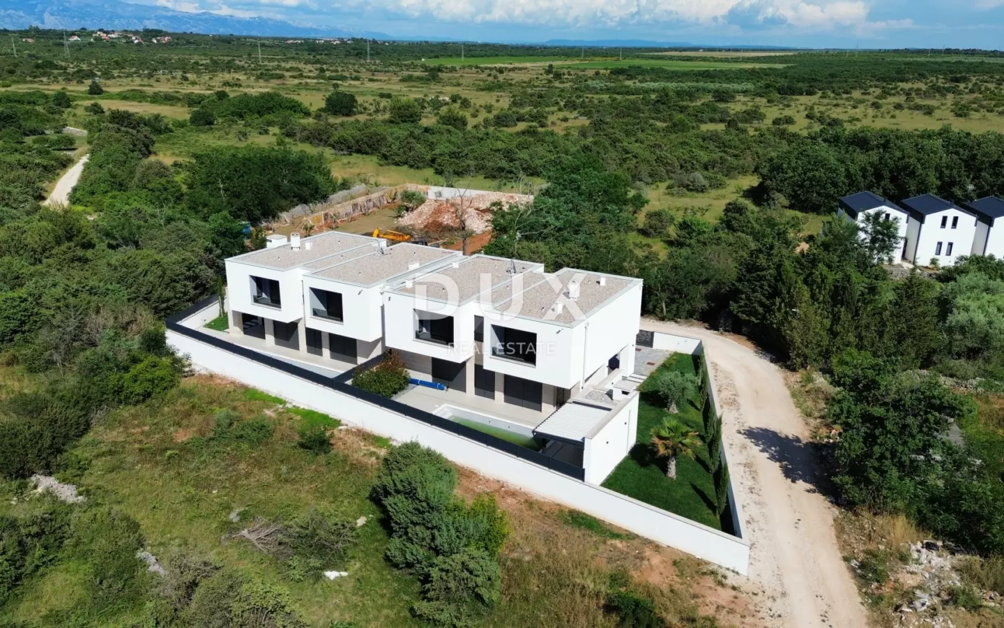 4-bedroom Villa In Zaton, Croatia (220,43 M²)
