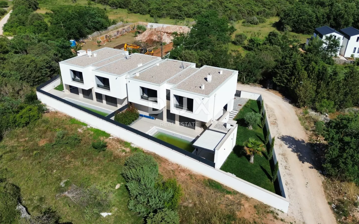 4-bedroom Villa In Zaton, Croatia (220,43 M²)